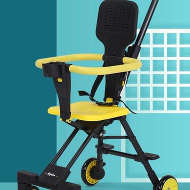 Xe Đẩy Gấp Gọn Kinlee S-888 Màu Vàng: Siêu Nhẹ Cho Chuyến Du Lịch Của Bé